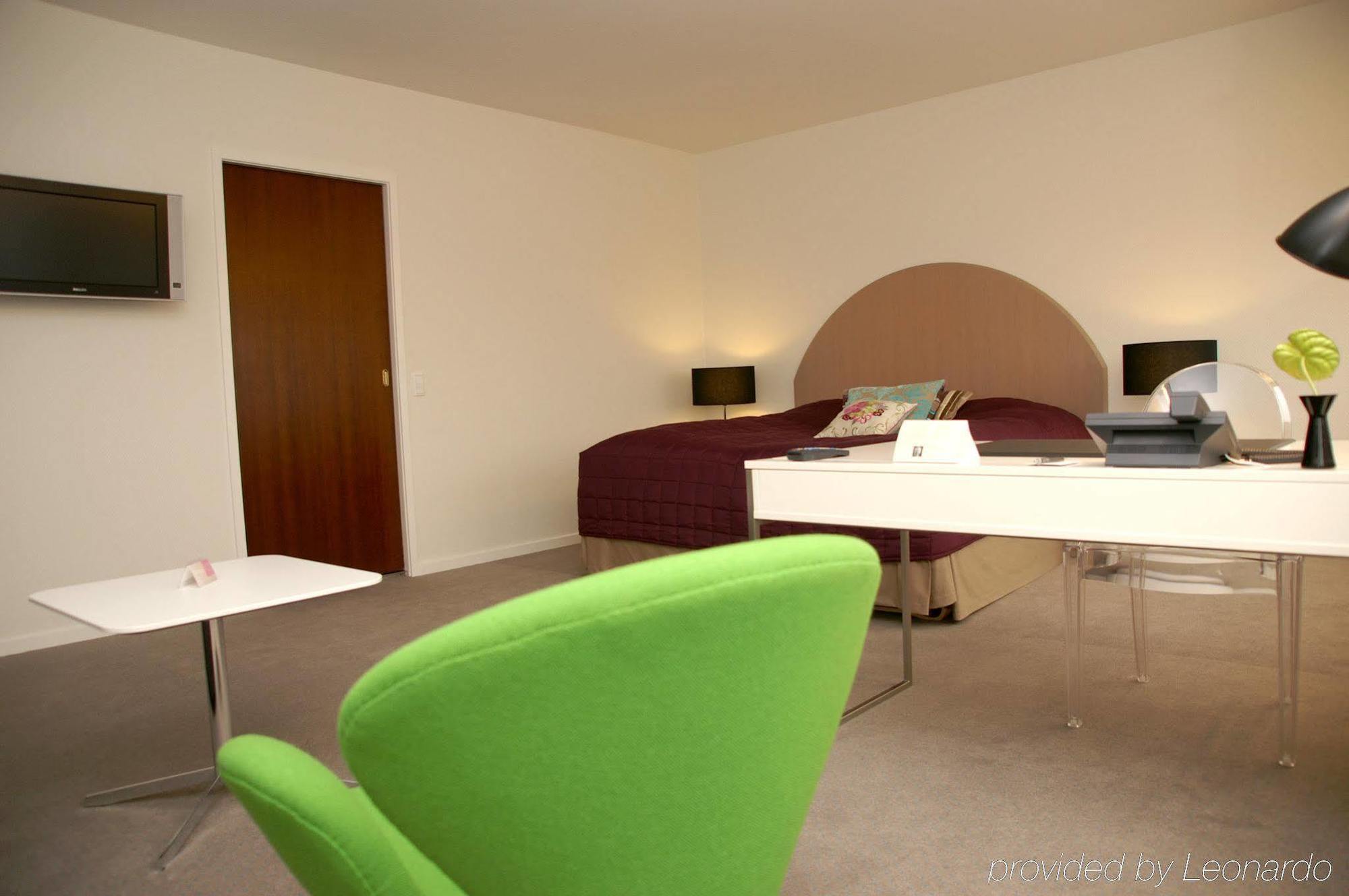 Hotel Jutlandia Frederikshavn Rum bild